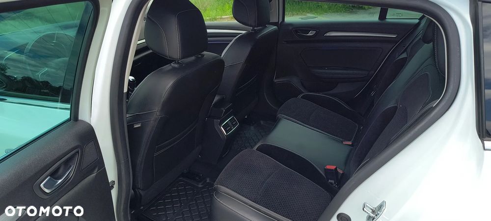 Renault Megane TCe 160 GPF Deluxe-Paket LIMITED - 22