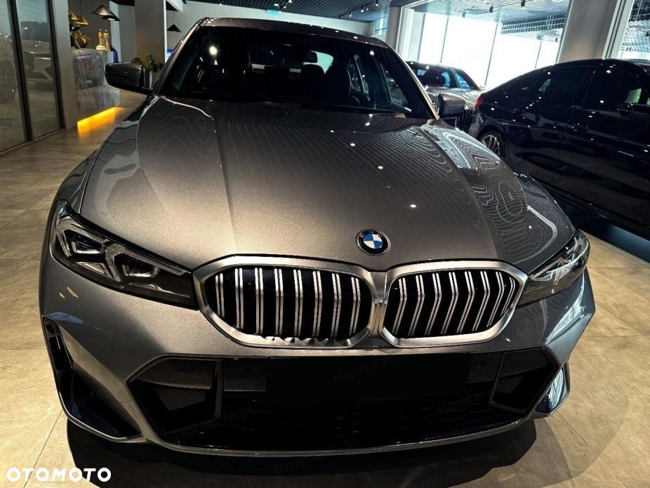 BMW Seria 3 318i M Sport - 8