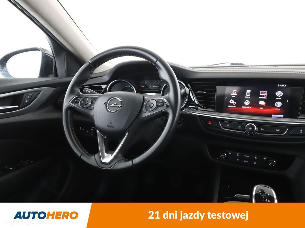 Opel Insignia - 13