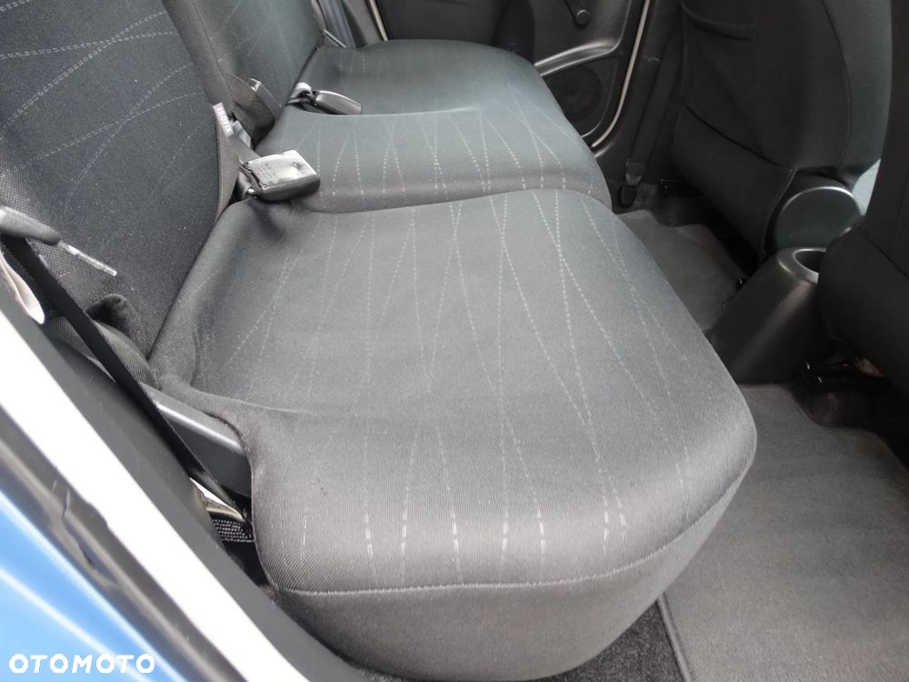 Toyota Yaris 1.3 VVT-i Cool - 17