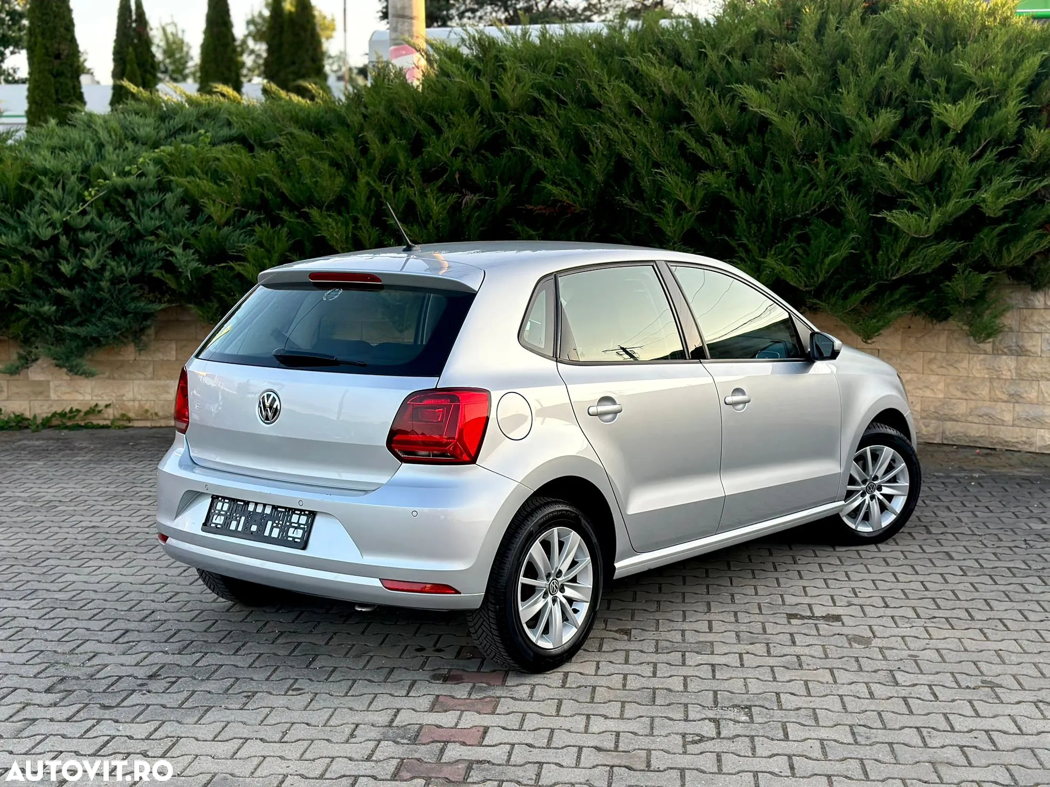 Volkswagen Polo 1.0 (Blue Motion Technology) Trendline - 4