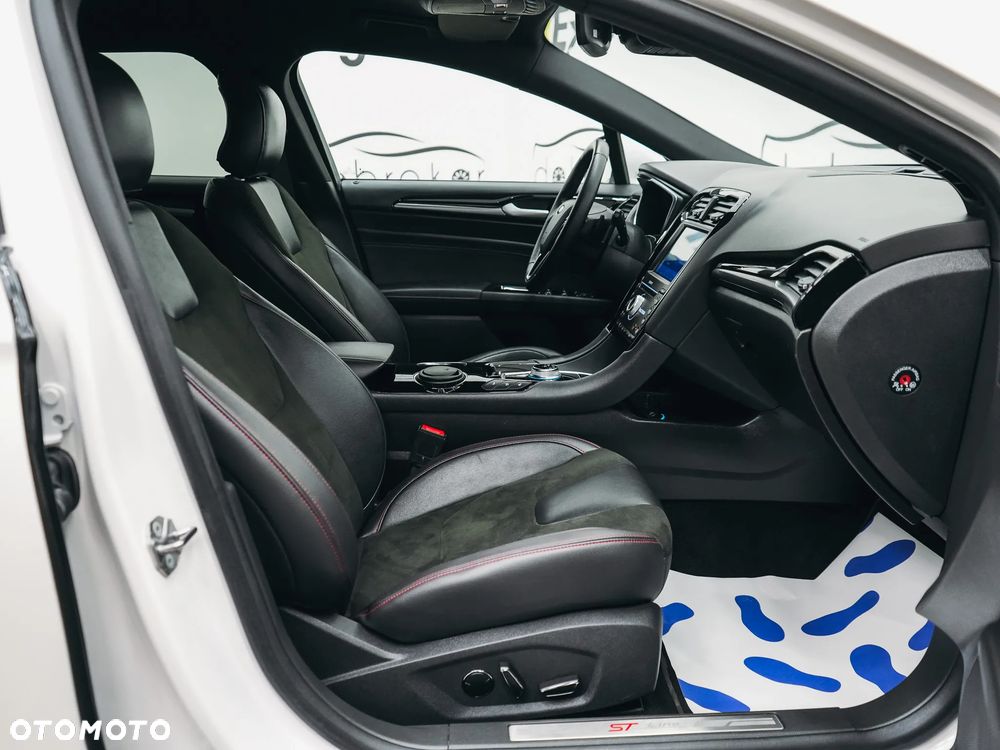 Ford Mondeo 2.0 EcoBlue ST-Line - 31