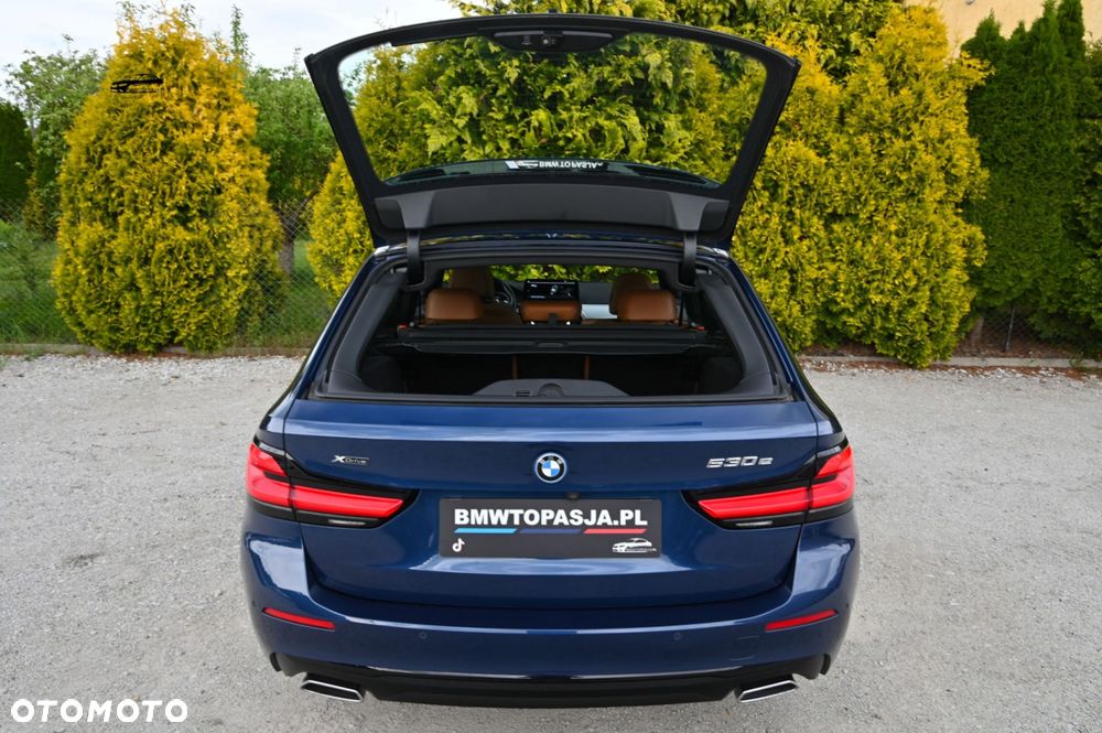 BMW Seria 5 - 32