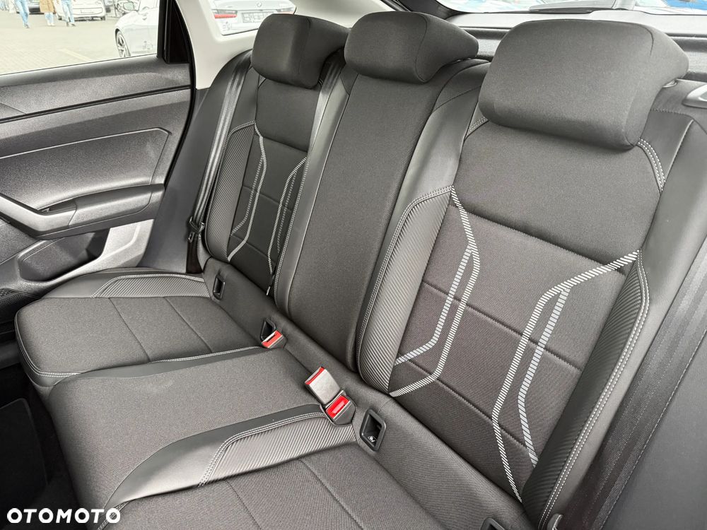 Volkswagen Taigo 1.5 TSI ACT Style DSG - 26