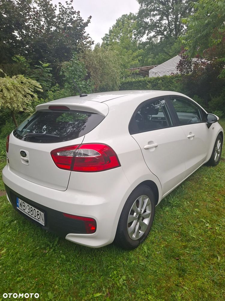 Kia Rio 1.2 M - 5