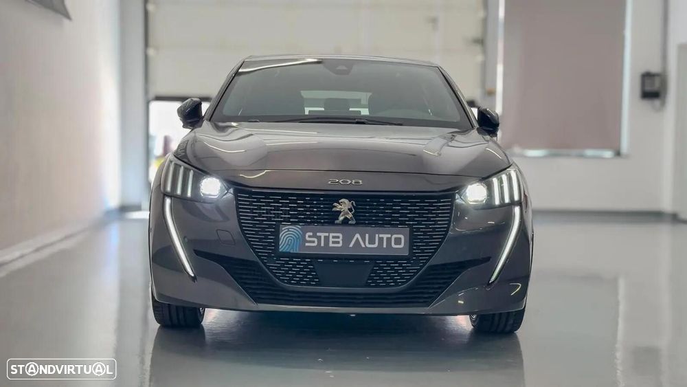 Peugeot 208 - 15