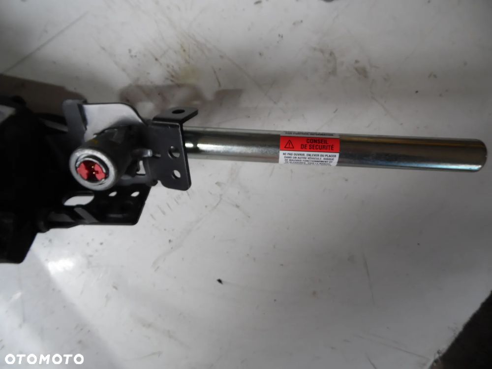 Pas bezpieczeństwa Volvo C30 Lewy przód - 5