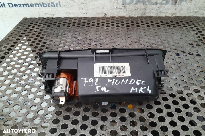 Scrumiera fata Ford Mondeo MK4 [2007 - 2010] wagon 2.0 TDCi DPF MT (1 - 2