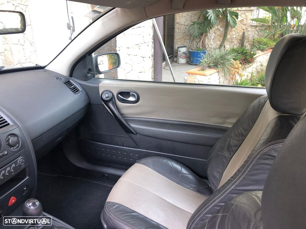 Renault Mégane 1.5 dCi Dynamique - 3