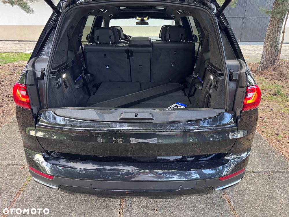 BMW X7 xDrive40d mHEV sport - 12