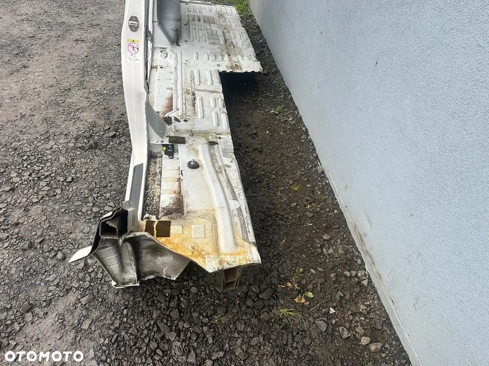 próg prawy słupek środkowy nadkole vw multivan caravelle transporter t6 2018r - 2