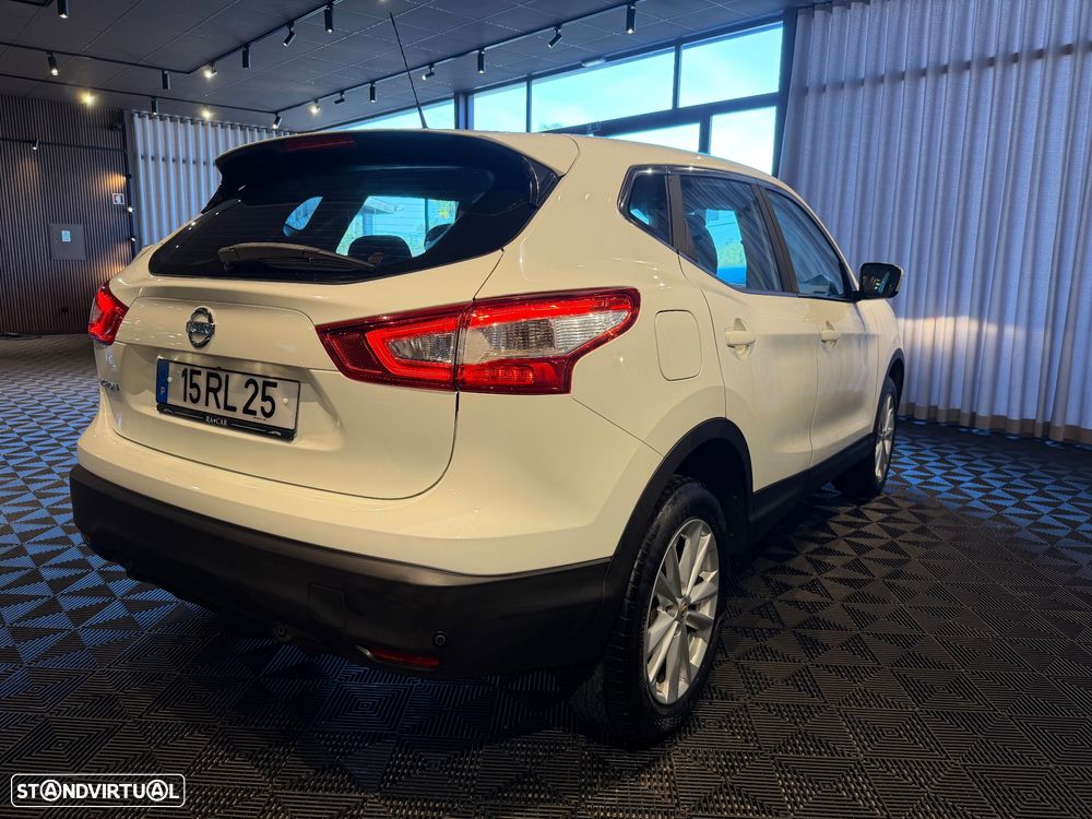 Nissan Qashqai 1.6 dCi N-Connecta RS+PS 4x4i - 7