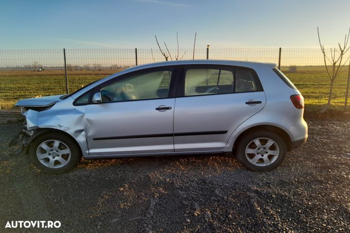 Cotiera 5M0864207B 5M0864207B Volkswagen VW Golf 5 [2003 - 2009] Plus - 6