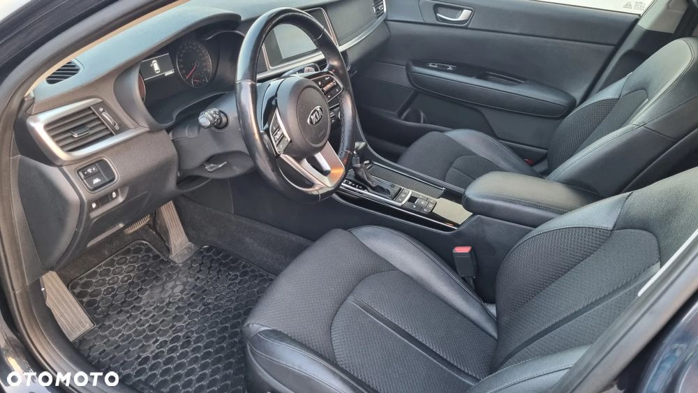 Kia Optima 1.6 T-GDI L DCT - 9