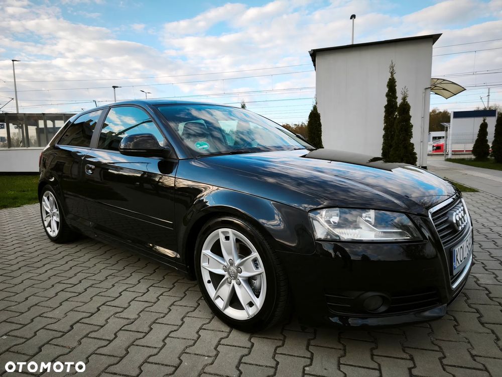 Audi A3 3-drzwiowe 1.4T FSI Ambiente - 3