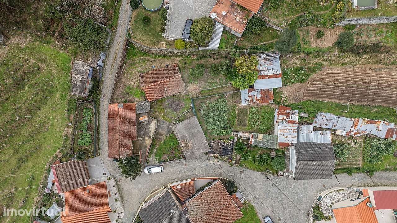 Moradia T1 para venda - Grande imagem: 3/15