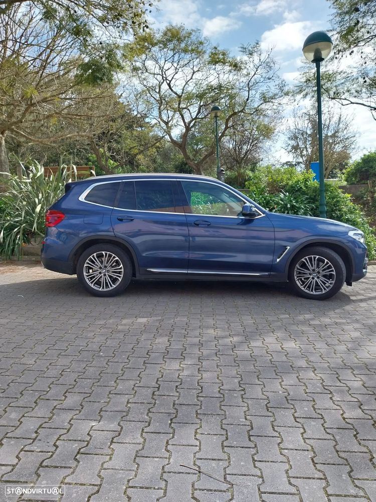 BMW X3 20 d xDrive Line Luxury - 6