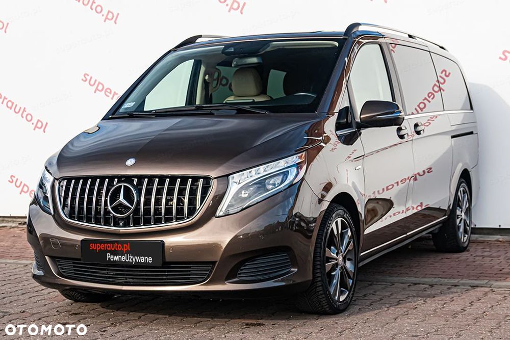 Mercedes-Benz V-Class 2017 photo 2
