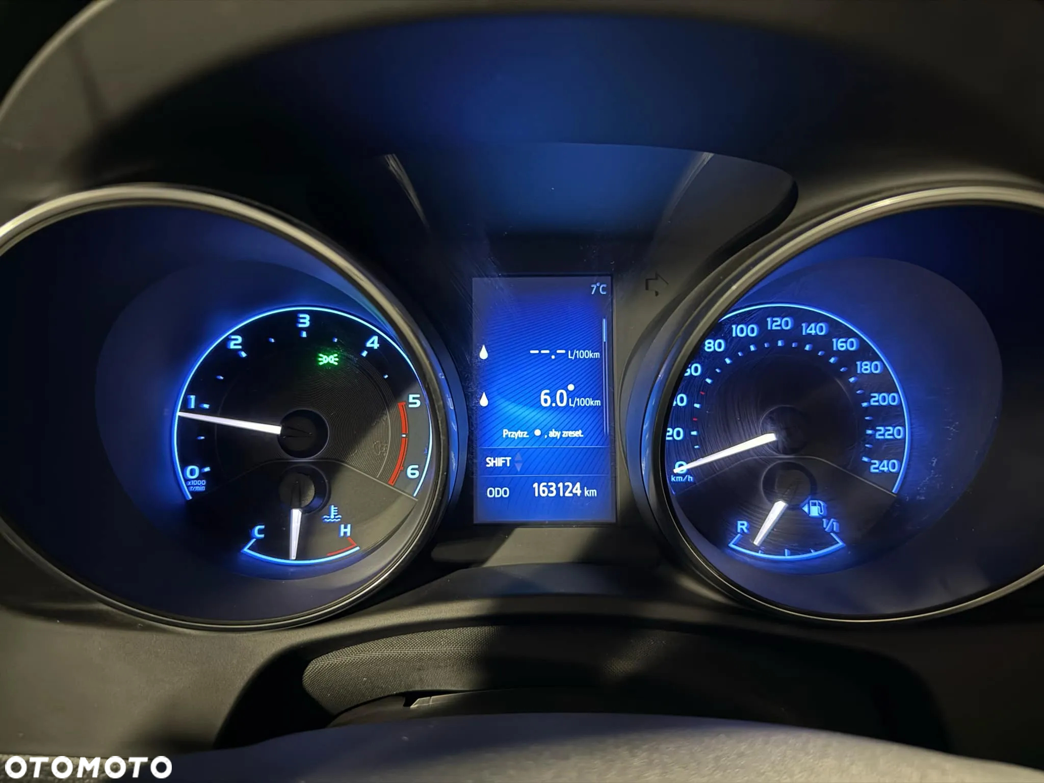 Toyota Auris 1.6 D-4D Premium - 7