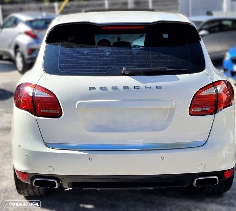 Porsche Cayenne S - 10