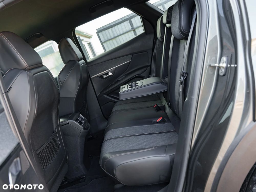Peugeot 3008 - 13