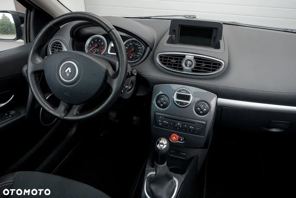 Renault Clio 1.2 16V TCE Night&Day - 40