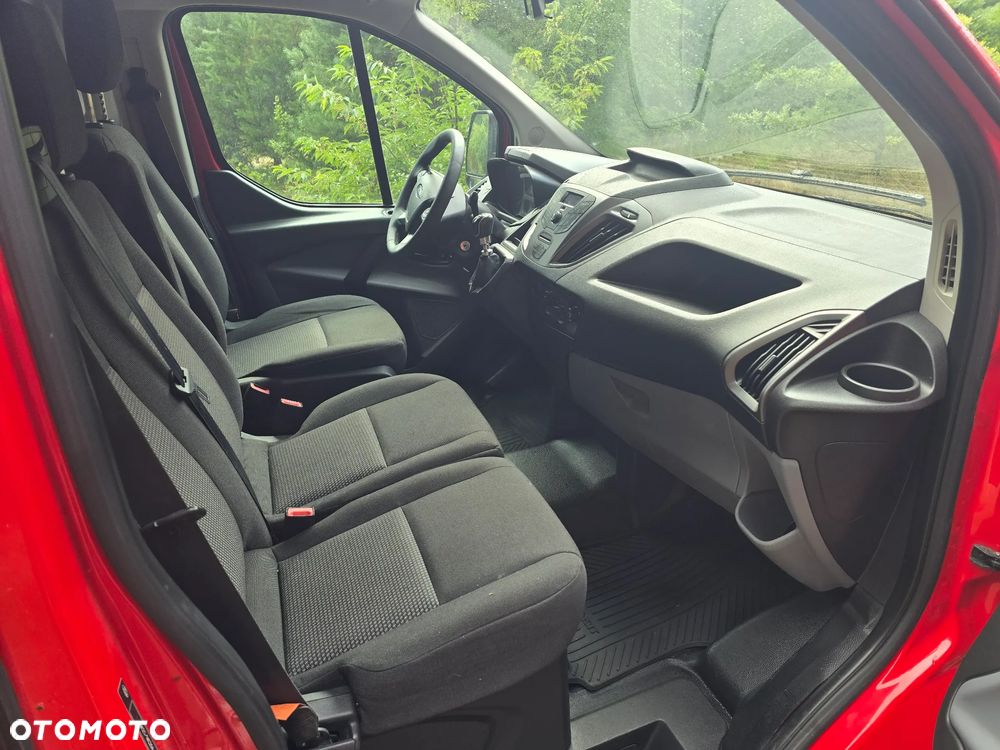 Ford Transit Custom - 8