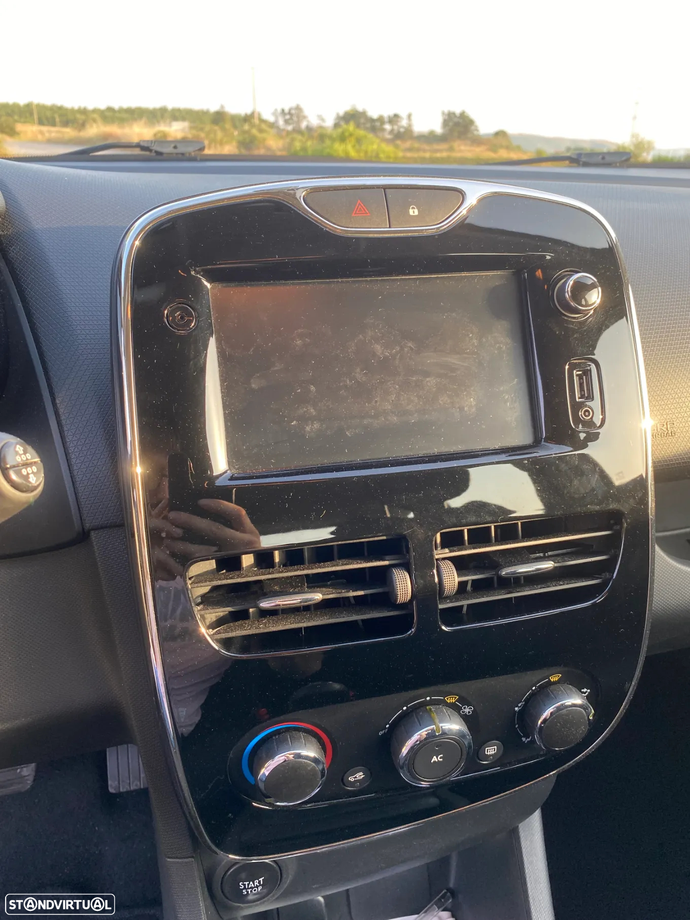 Renault Clio Sport Tourer 1.5 dCi Dynamique S 82g - 10