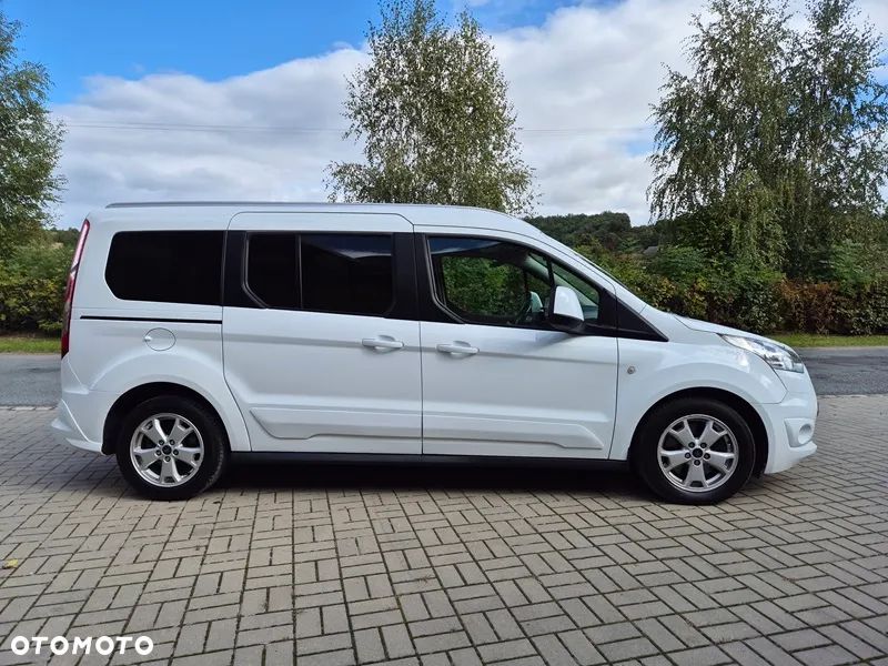 Ford Tourneo Connect Grand - 4