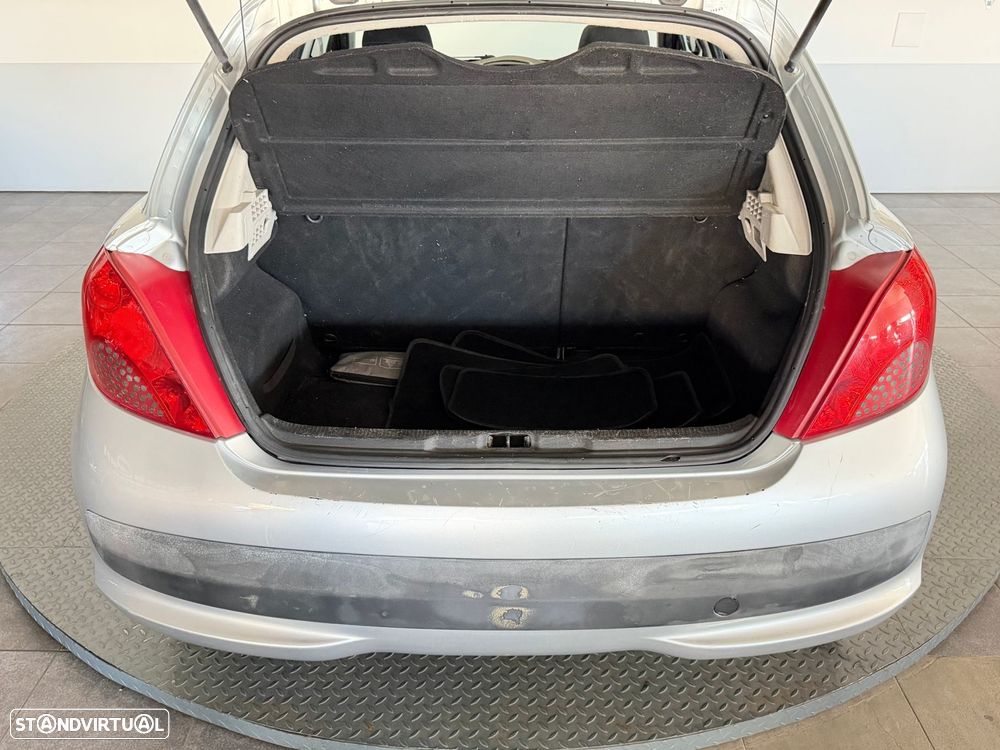 Peugeot 207 1.4 16V Premium - 7