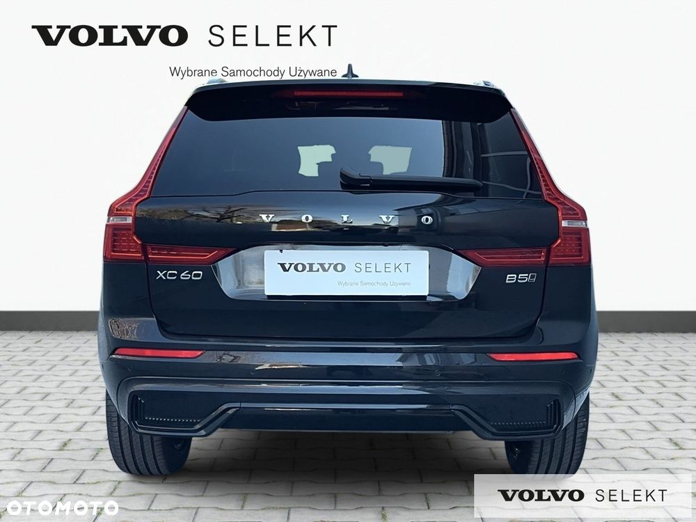 Volvo XC 60 B5 B AWD Plus Dark - 7