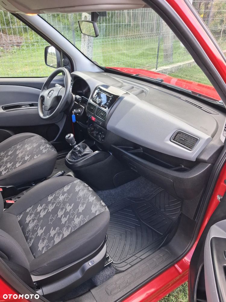 Opel Combo 1.4 T Enjoy Eu6 - 18