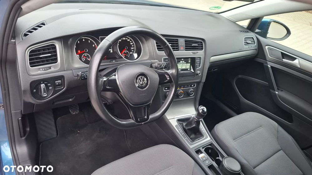 Volkswagen Golf 1.2 TSI BMT Trendline EU6 - 11