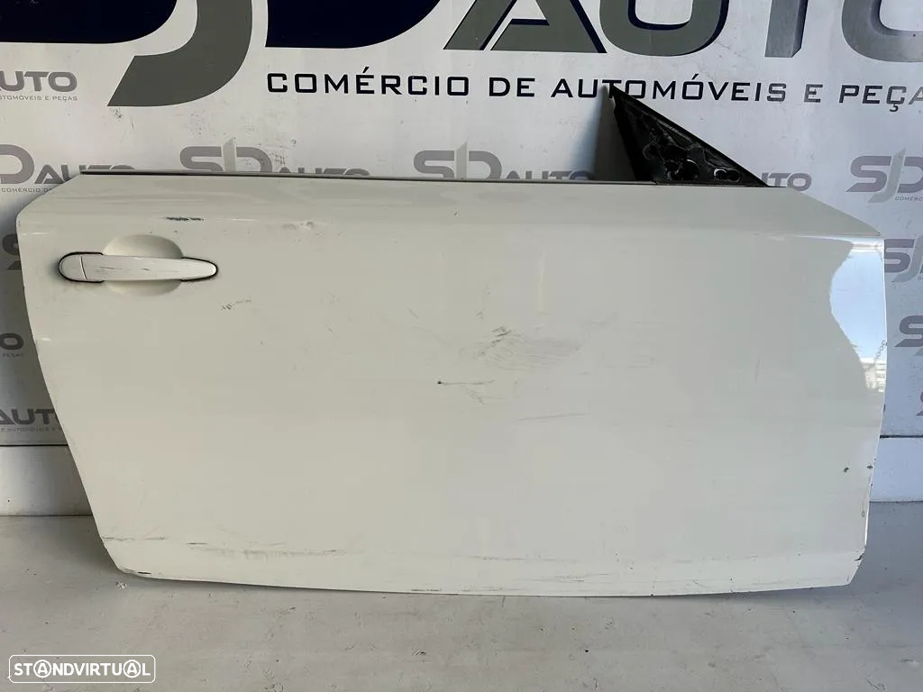 Porta Frente Direita / Esquerda - BMW  Série 1 E81 / E82 - 10