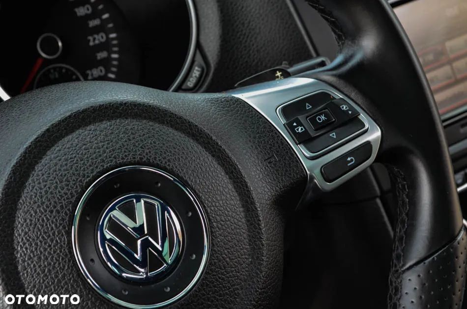 Volkswagen Golf VI 2.0 TDI GTD DSG - 29