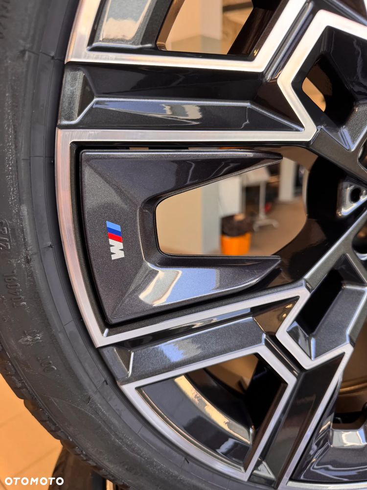 NOWE Oryginalne koła zimowe 20" BMW 939M 5 i5 G60 G61 245/40R20 275/35R20 - 13