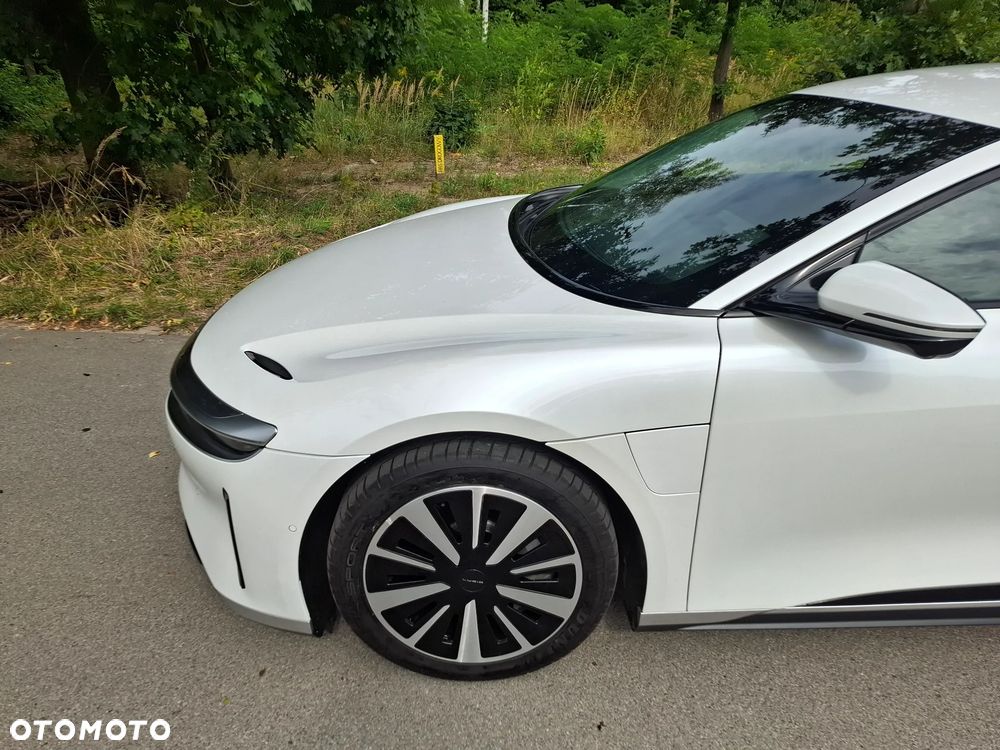 Lucid Air - 20