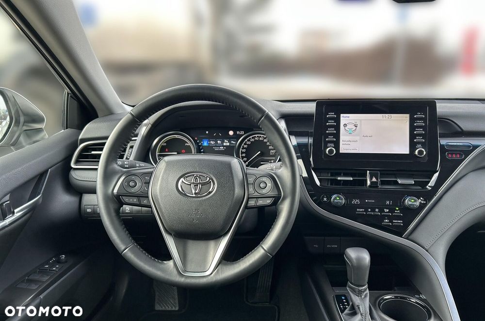 Toyota Camry 2.5 Hybrid Comfort CVT - 12