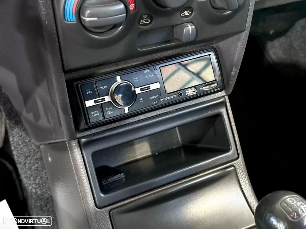 Fiat Punto Cabrio 16V - 24