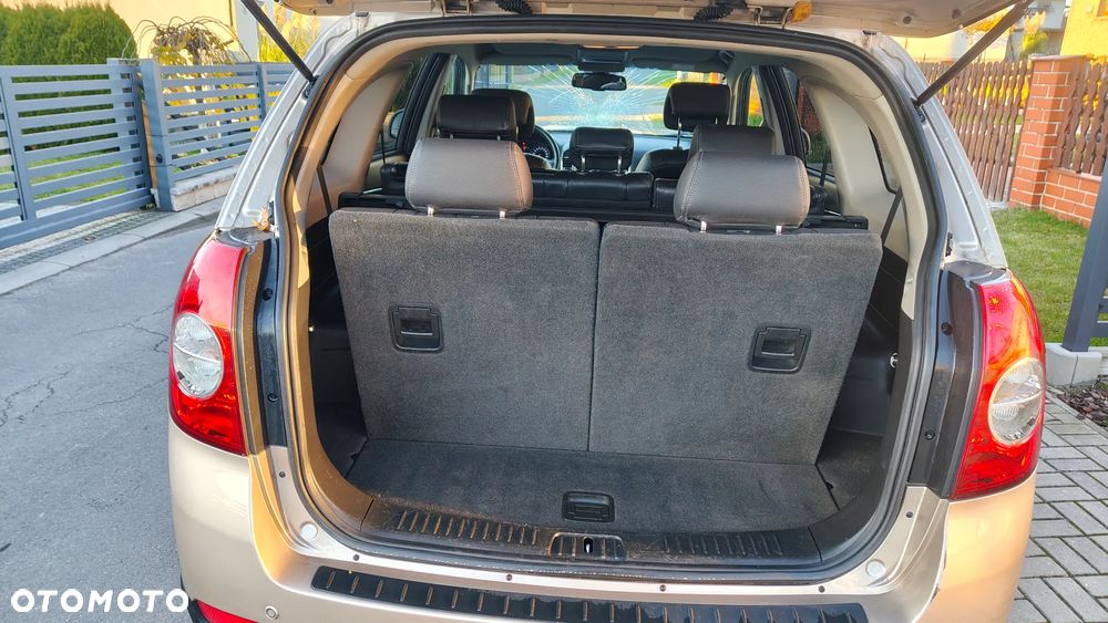 Chevrolet Captiva 2.2 D LT+ - 7