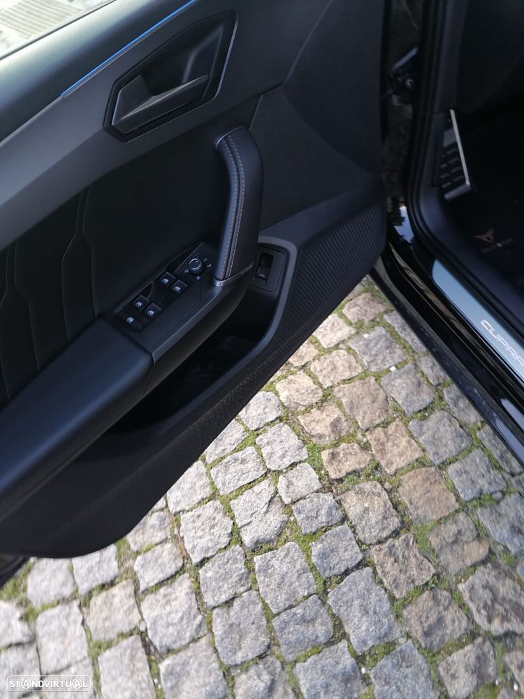Cupra Leon ST 2.0 TSI DSG VZ - 9