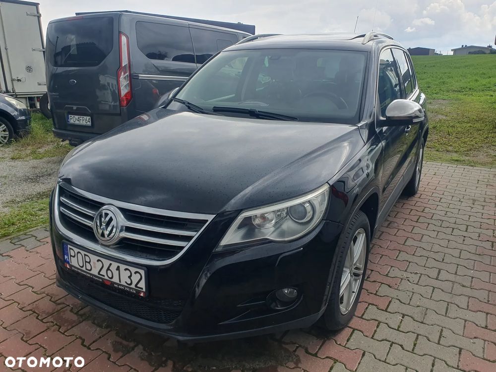 Volkswagen Tiguan - 2
