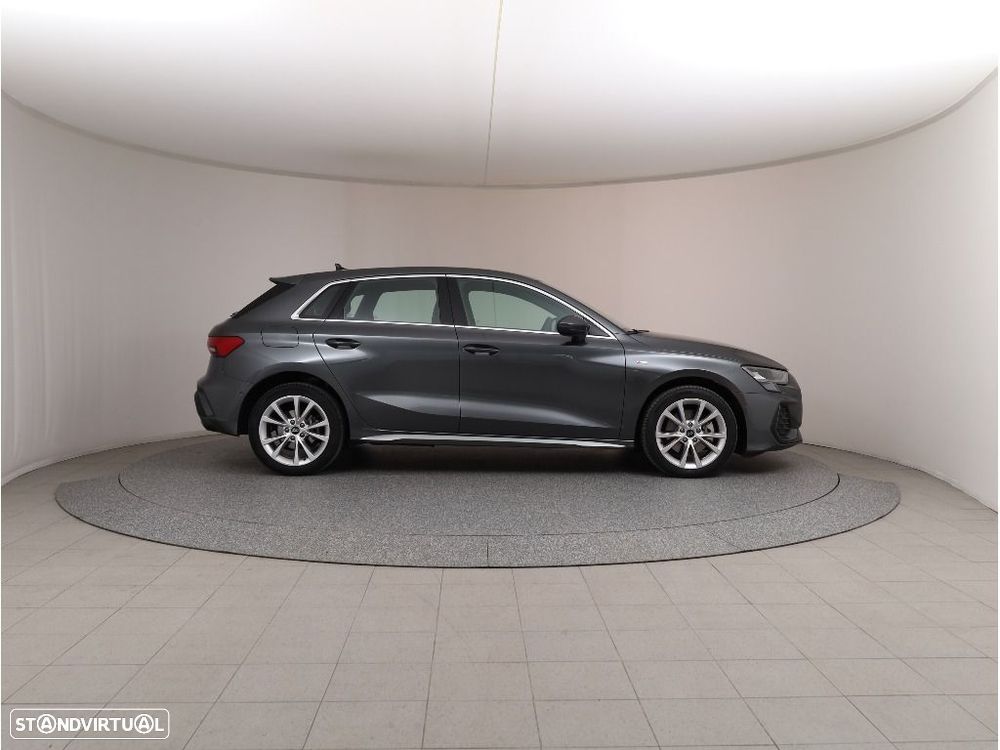 Audi A3 Sportback - 7
