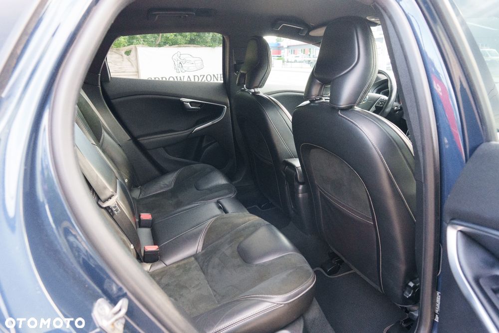 Volvo V40 D4 RDesign - 24