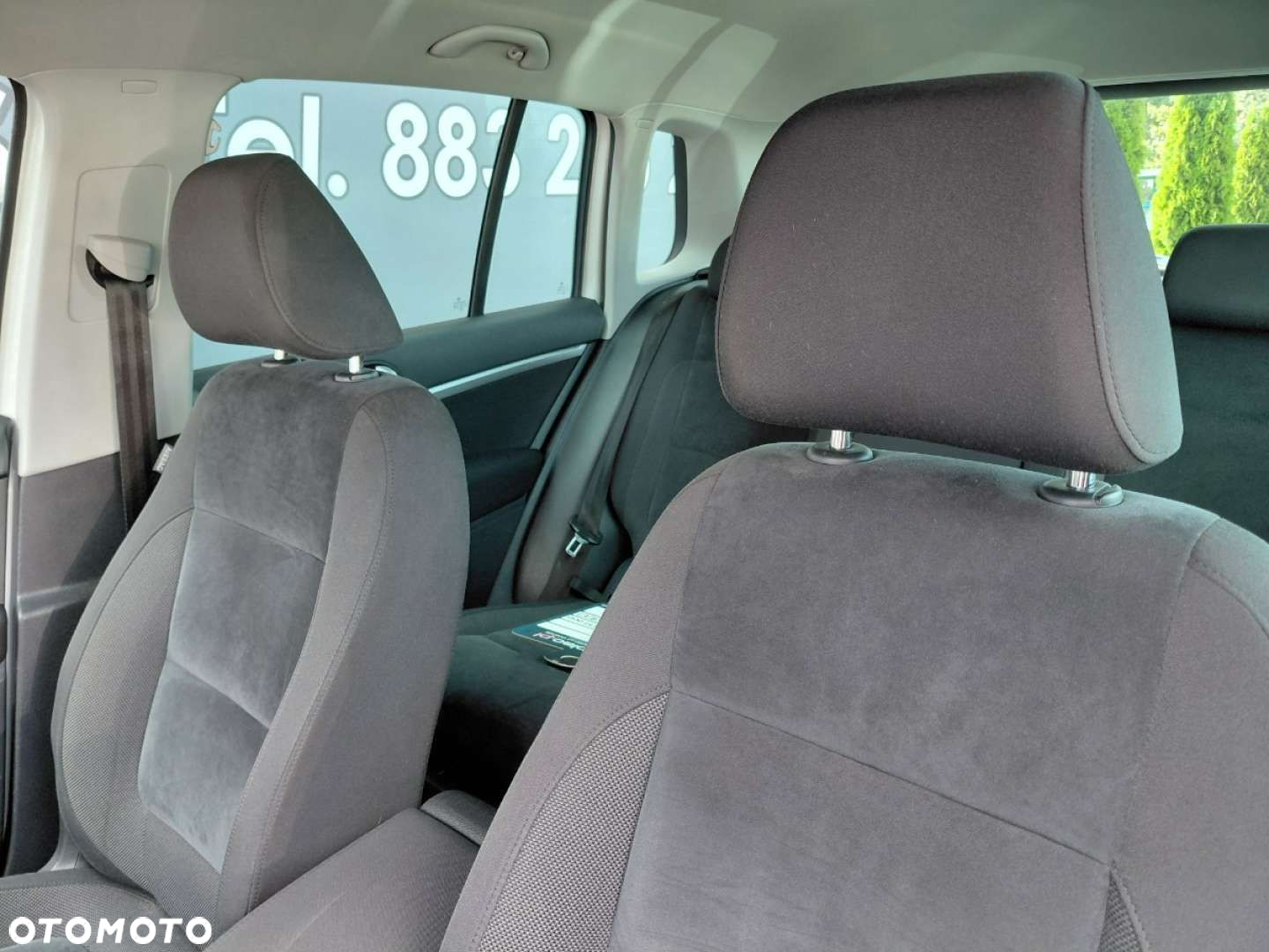 Volkswagen Tiguan - 13