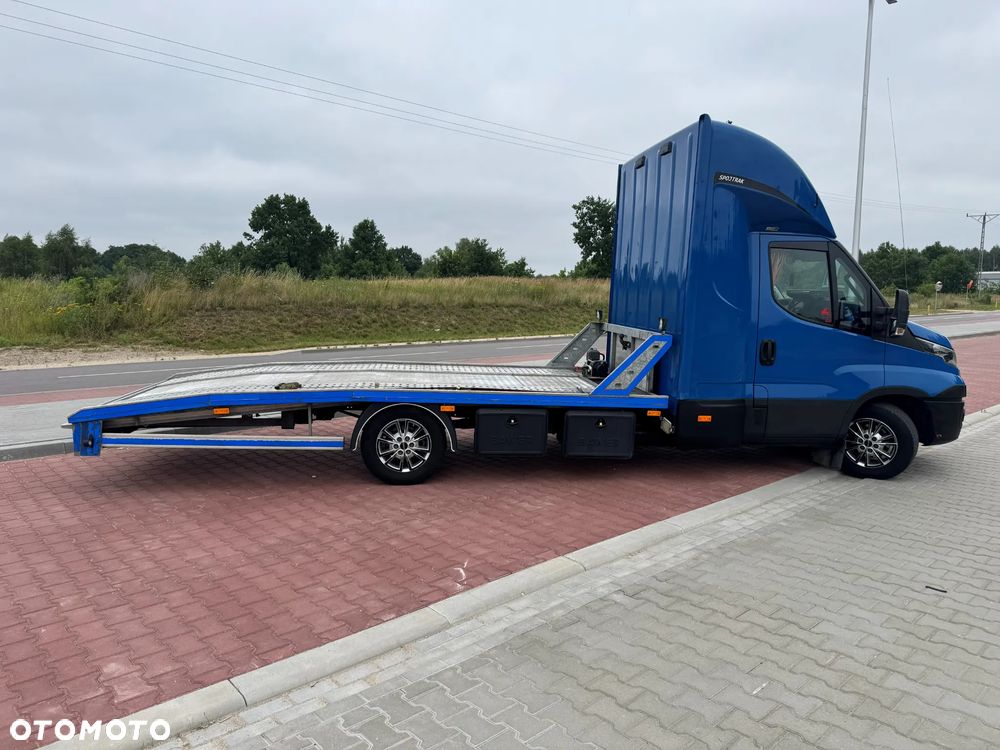 Iveco DAILY - 21