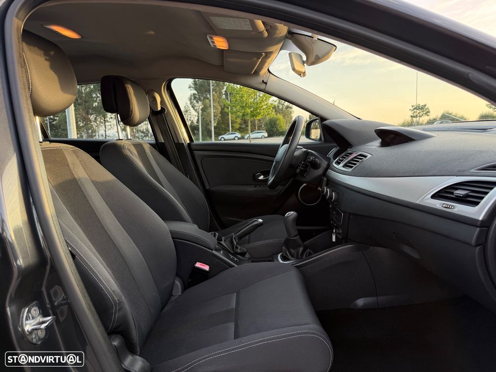 Renault Mégane Sport Tourer 1.5 dCi Confort CO2 Champion - 13