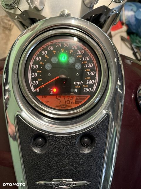 Suzuki Boulevard - 9