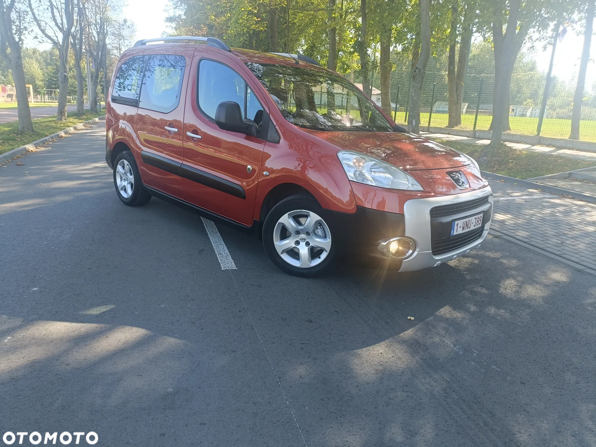 Peugeot Partner 1.6 HDi Outdoor - 16