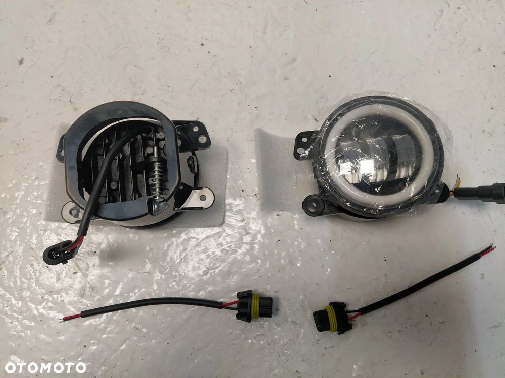 JEEP CHEROKEE HALOGEN LED Z DRL KIERUNKOWSKAZ 3W1 LEWA PRAWA NOWY - 3